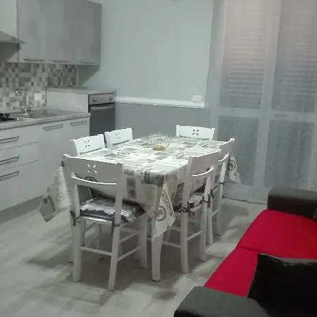 Casa Rosariomaria Apartment *